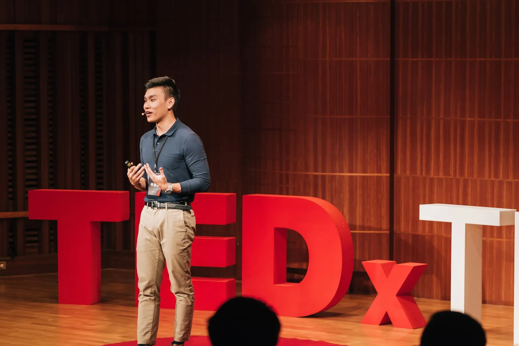 雷蒙在 TEDx 演講